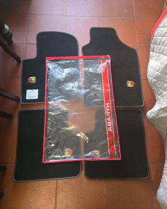 tappetini 500 abarth usati 1 mese 