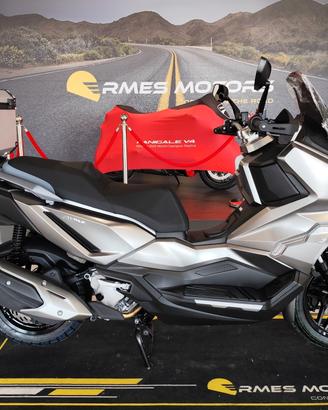 Sym ADX 300