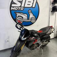 Aprilia Dorsoduro 750