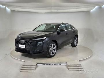 Audi Q3 II 2025 Sportback Sportback 1.5 e-hyb...
