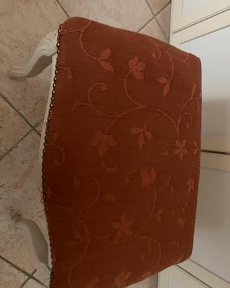 Sgabello poggiapiedi