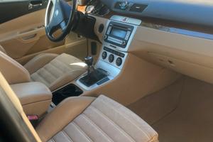 VOLKSWAGEN PASSAT 4x4