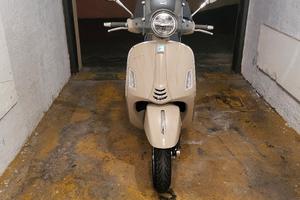 VESPA GTS 310 HPE  NUOVA. FULL