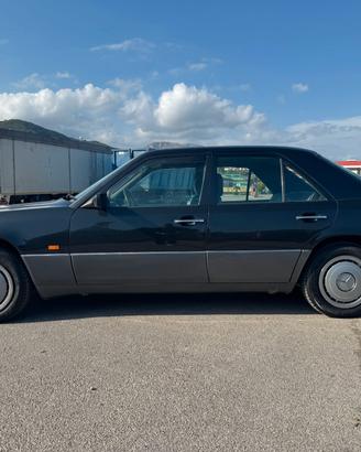 Mercedes-benz 200 D Targa oro 1990