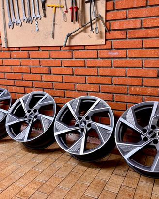CERCHI AUDI SPORT 19 ORIGINALI