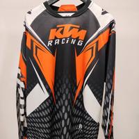 KTM abbigliamento