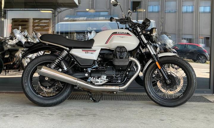 Moto Guzzi V7 850 Special E5+ - Bianco 1969 - PRON