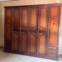 Camera da letto in legno classica;