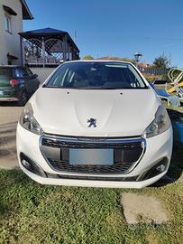 Peugeot 208 hdi