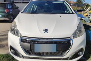 Peugeot 208 hdi