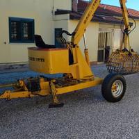 Caricatore mazzotti trainato idraulico