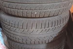Gomme invernali da 215/60 R16