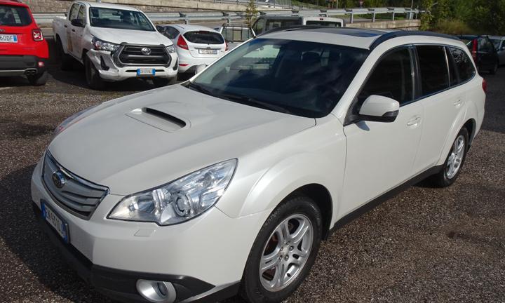 Subaru OUTBACK 2.0D Trend Limited