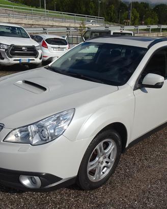 Subaru OUTBACK 2.0D Trend Limited