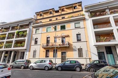 2 LOCALI A MILANO
