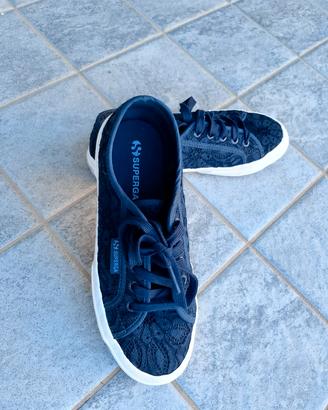scarpe da ginnastica