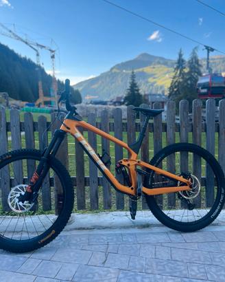 MTB TREK SLASH 9.7 ENDURO