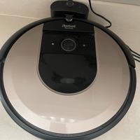 Robot pulisci pavimenti