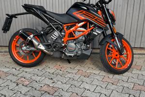 KTM Duke 125 ABS 2023 – 1 Proprietario – 12.835 km
