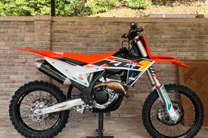 KTM SX-F 250 4 TEMPI 2024