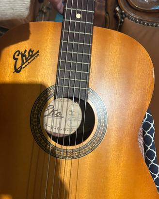 Chitarra Acustica Vintage Eko P2 (Anni '60/'70)