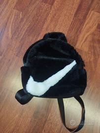 Zainetto Nike pelliccia