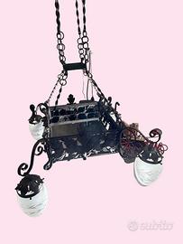 Lampadario Vintage in Ferro Battuto con Paralumi