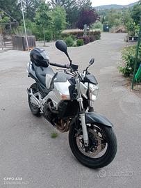 Suzuki Gsr 600