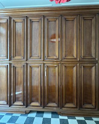Grande armadio classico in legno – smontabile