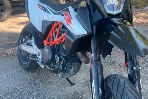 Ktm smc r 690
