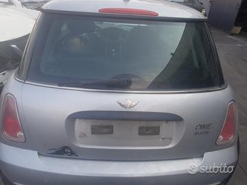 Baule / portellone posteriore mini one anno 2006