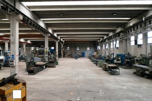 Capannone industriale di 3800 mq