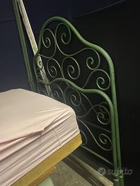 Letto stile liberty completo di tutto