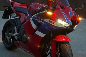 Honda cbr 600 rr come nuovo 2700km