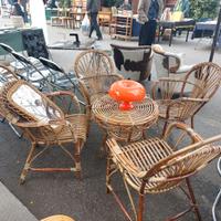 salotto di bambù e rattan