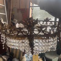 Antico lampadario frnacese a 4 luci cin gocce