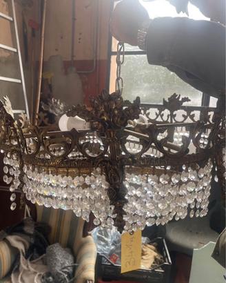 Antico lampadario frnacese a 4 luci cin gocce