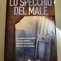 "Lo specchio del male" di Davide Simon Mazzoli