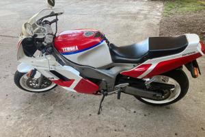 Yamaha FZR 1000 - 1991