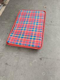 cuccia x cane di media taglia