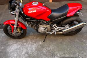 Ducati Monster 900