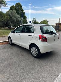 Toyota Yaris 2010