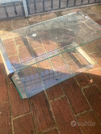 Tavolo da salotto in cristallo