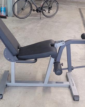 macchina combinata per gambe