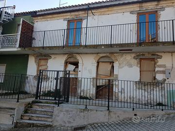 Immobile semiristrutturato