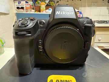 Nikon Z8 garanzia Nital nuova 2.300 scatti