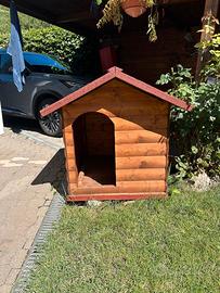 Cuccia per Cani in Legno