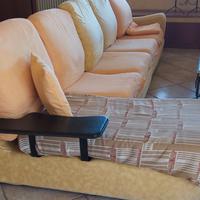 Divano con chaise longue