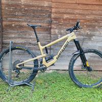 Santa Cruz Nomad 4 Carbon C