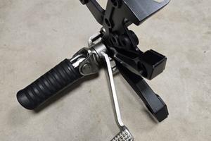 Kawasaki Z750 Z1000 staffa pedale freno